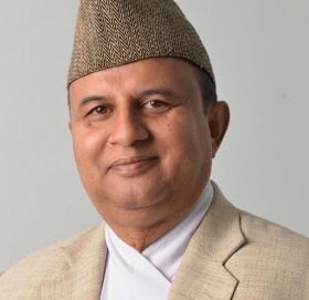 माओवादी पृष्ठभूमिका नेता कार्यकर्तालाई एकताको भावनाअनुसार एमालेमा व्यवस्थापन : पोखरेल