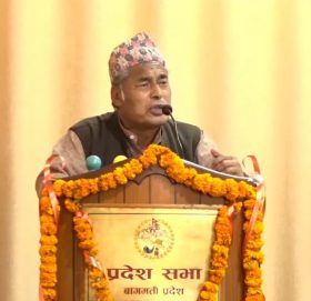 नरोत्तम वैद्यद्वारा आत्मालोचनासहित अभिव्यक्ति फिर्ता