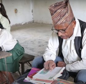 उमेर ६१, कक्षा ५ !