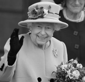 महारानी एलिजाबेथको ९६ वर्षको उमेरमा निधन